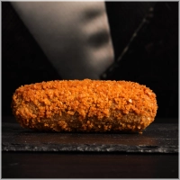 kroket van de Bourgondier.<br>Standaard met mosterd 